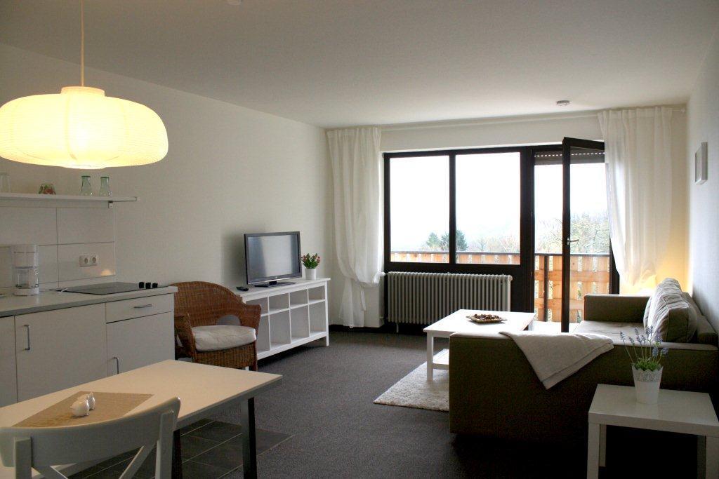 Dannenfels Kastanienhof Apartment Hotel الغرفة الصورة